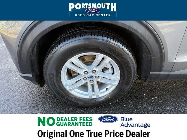 Used 2022 Ford Explorer XLT w/ Equipment Group 202A image 35