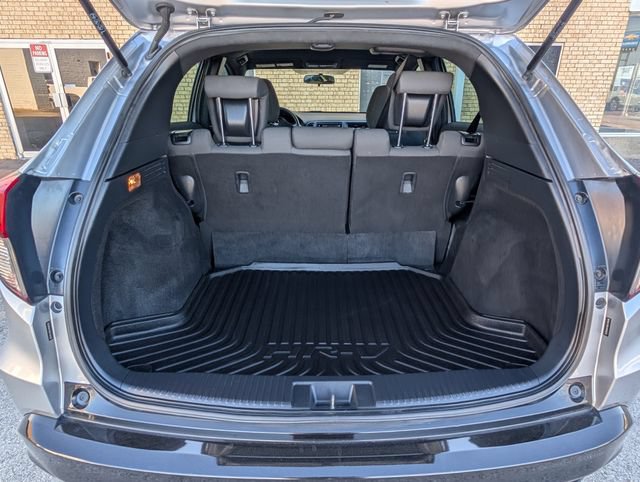 Used 2019 Honda HR-V Sport image 18