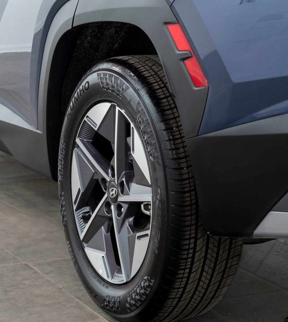 Used 2026 Hyundai Tucson SEL image 12