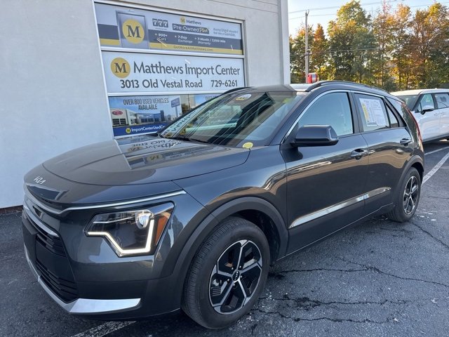 Used 2024 Kia Niro EX