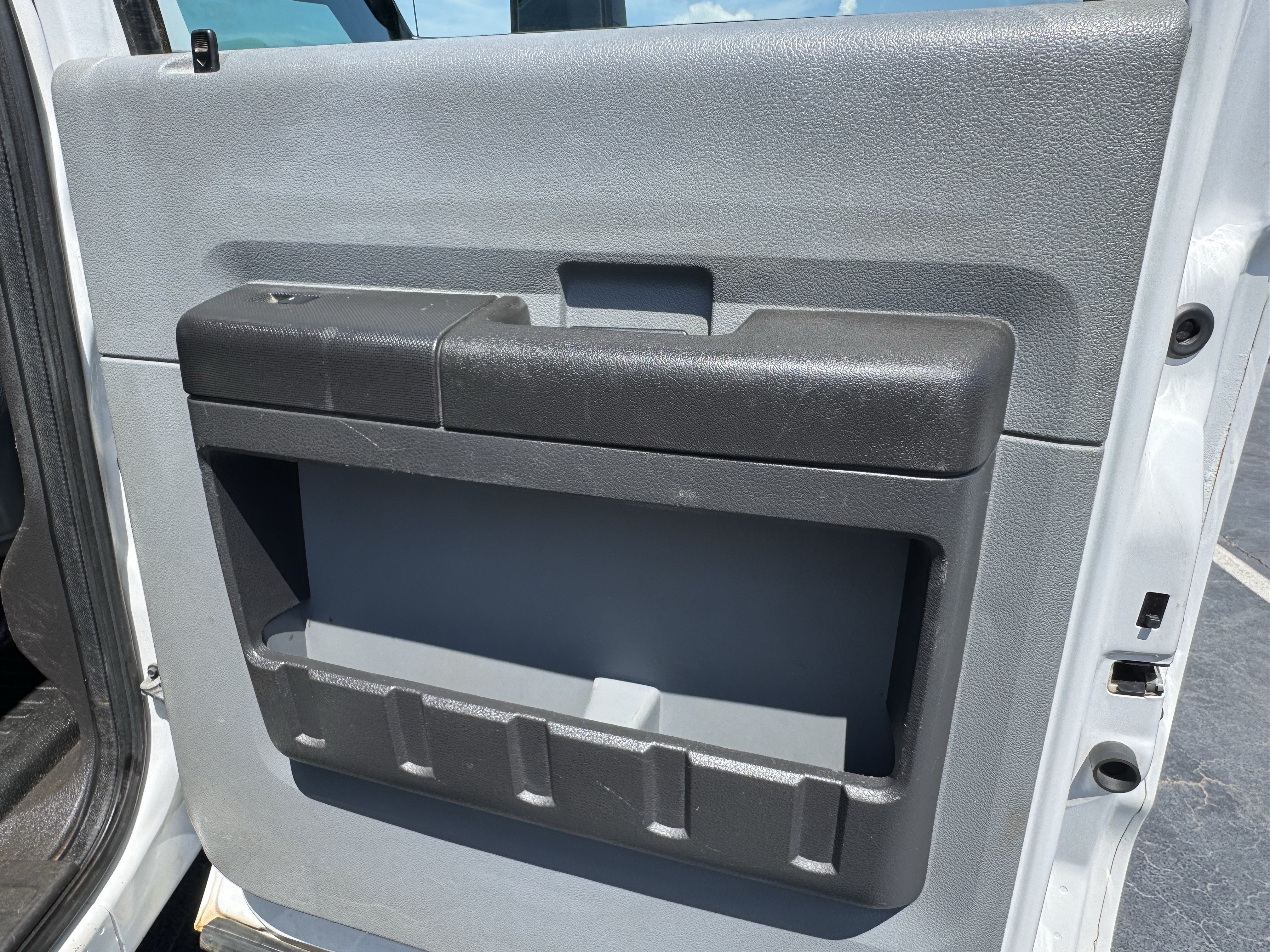 Used 2016 Ford F450 XL w/ Power Equipment Group AWD/4WD image 17