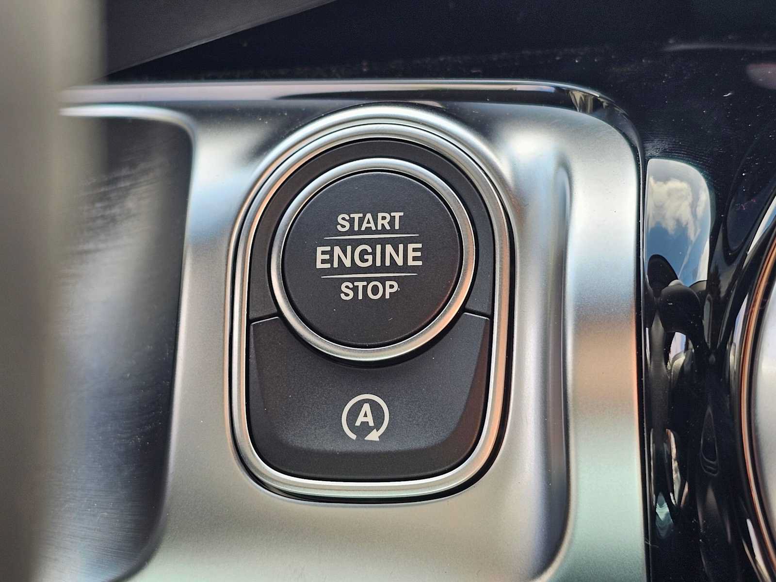New 2026 Mercedes-Benz GLB 250 image 29