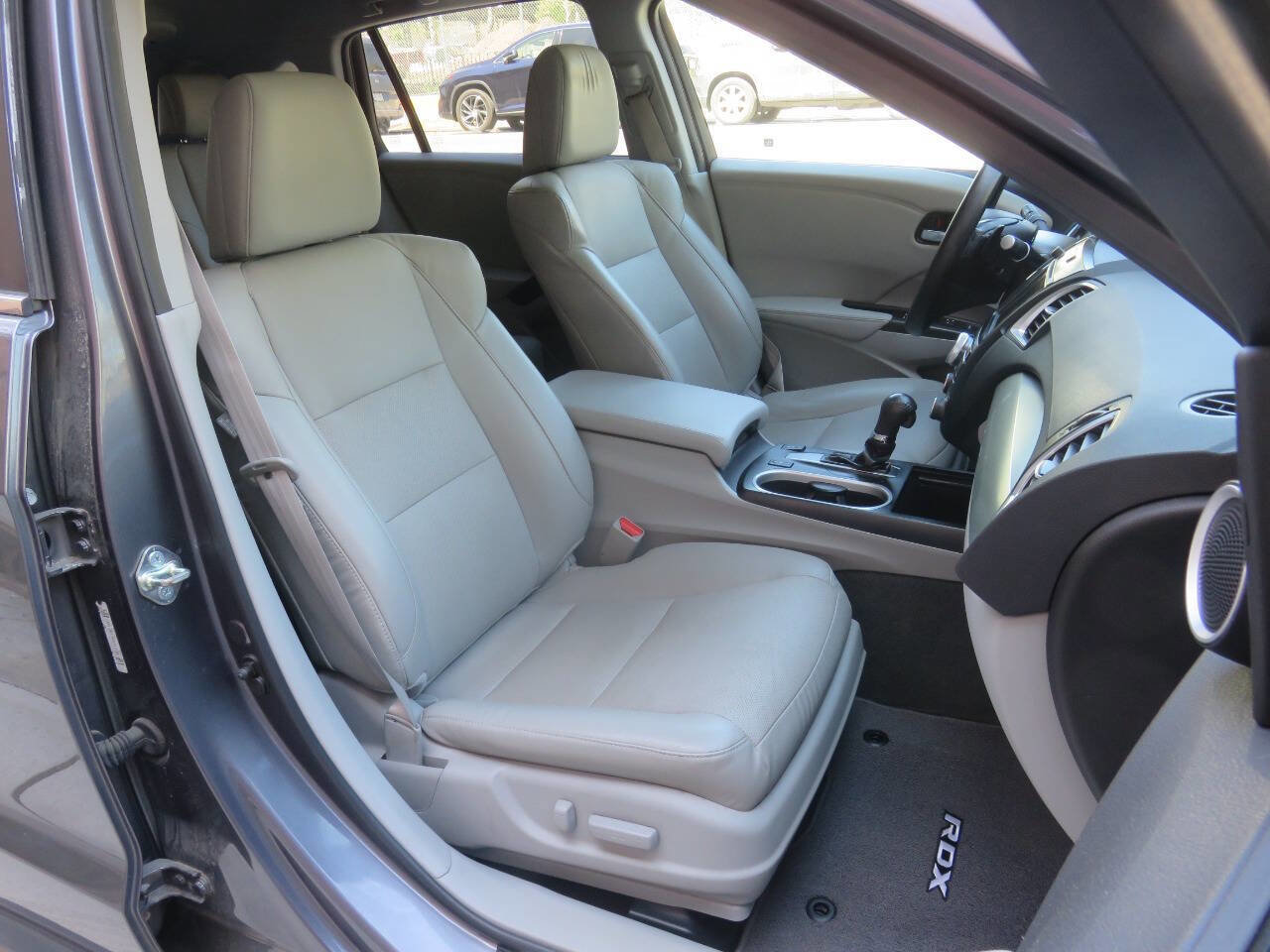 Used 2018 Acura RDX AWD w/ Technology Package image 11