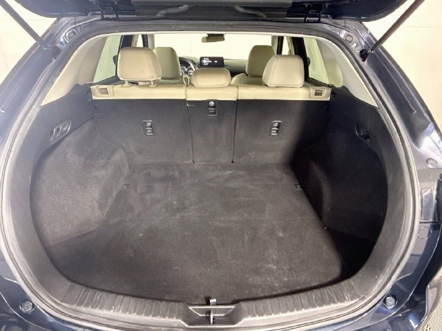 Used 2021 MAZDA CX-5 Touring FWD image 34