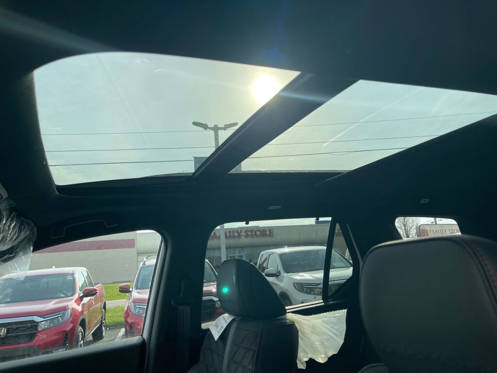 New 2026 Honda Pilot Black Edition image 10