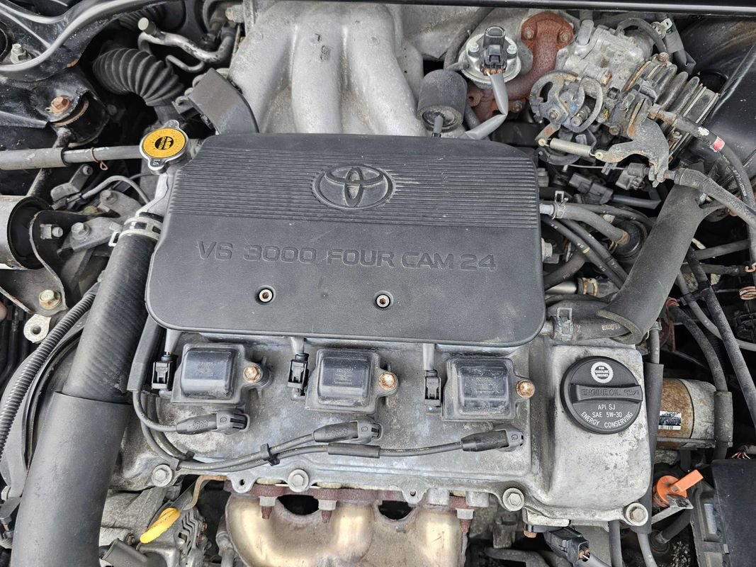 Used 1999 Toyota Solara SLE w/ Sport Pkg FWD image 17