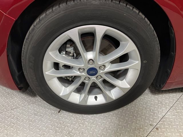 Used 2019 Ford Fusion SEL image 20