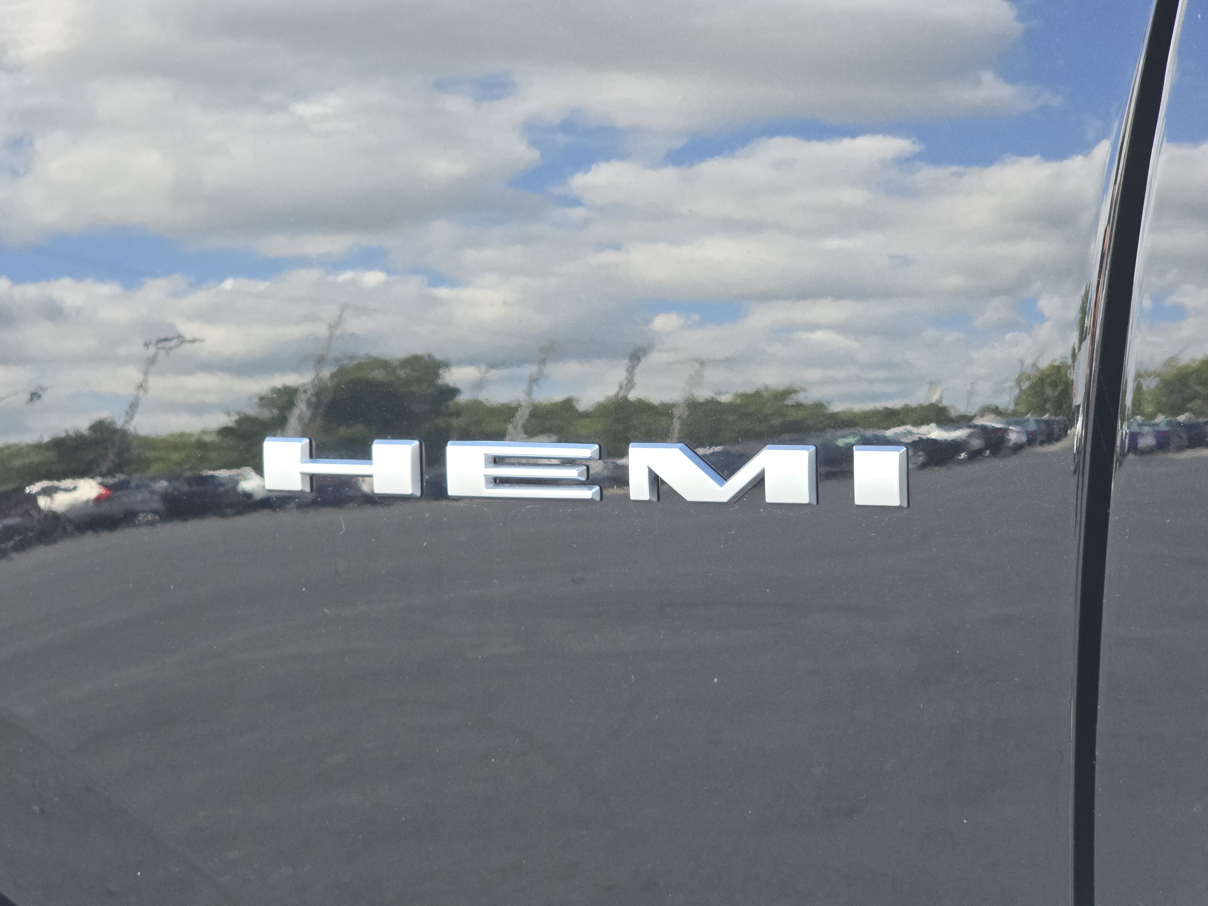 Used 2025 Dodge Durango R/T AWD/4WD image 16