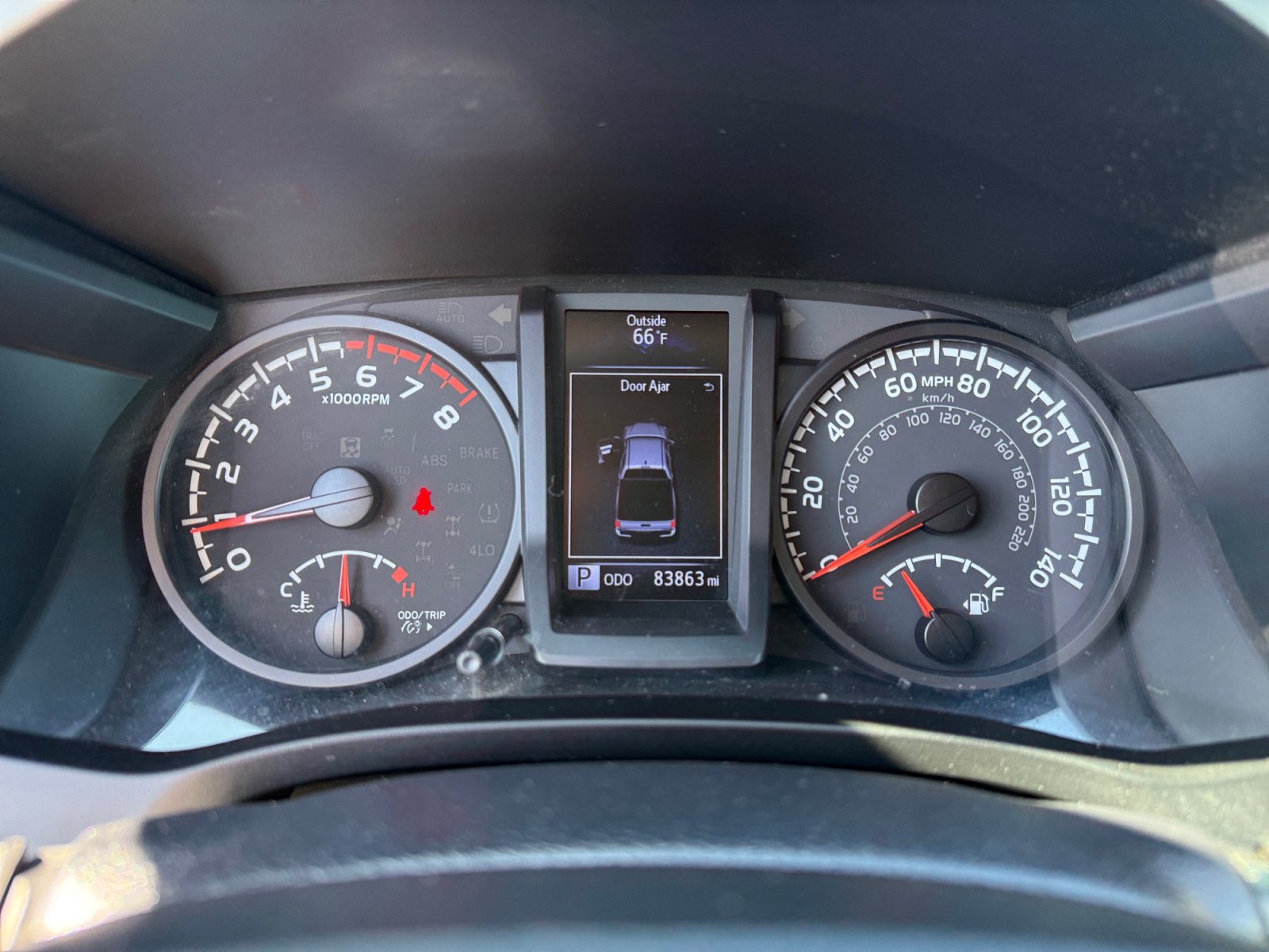 Used 2020 Toyota Tacoma SR w/ SR Convenience Package RWD image 11