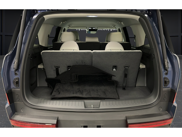Used 2025 Hyundai Santa Fe SEL AWD/4WD image 26