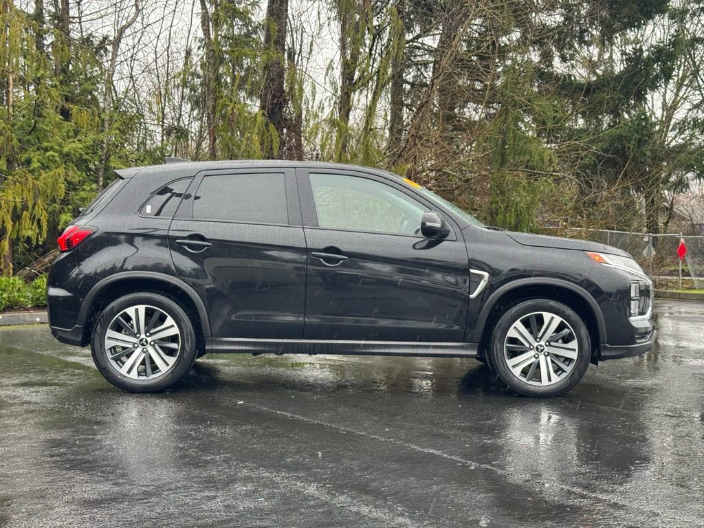 Used 2024 Mitsubishi Outlander Sport SE AWD/4WD image 19