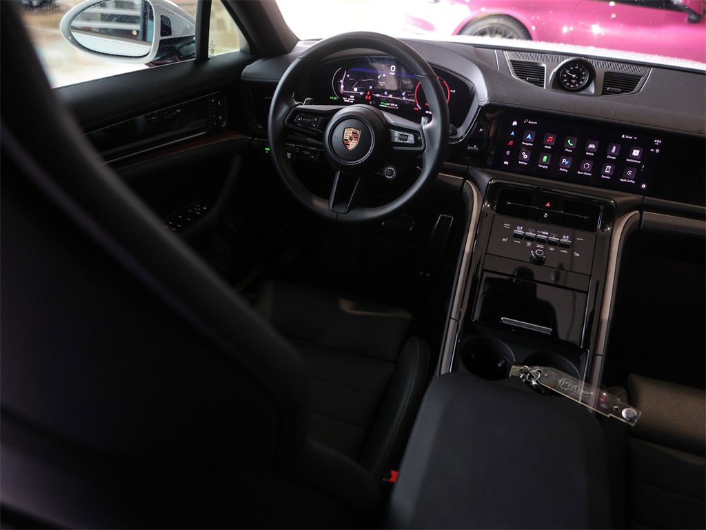 Certified 2025 Porsche Panamera 4 image 32