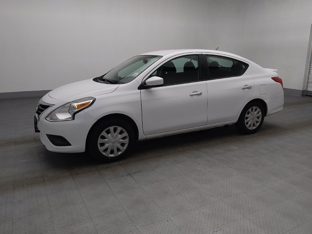 Used 2019 Nissan Versa SV FWD image 2