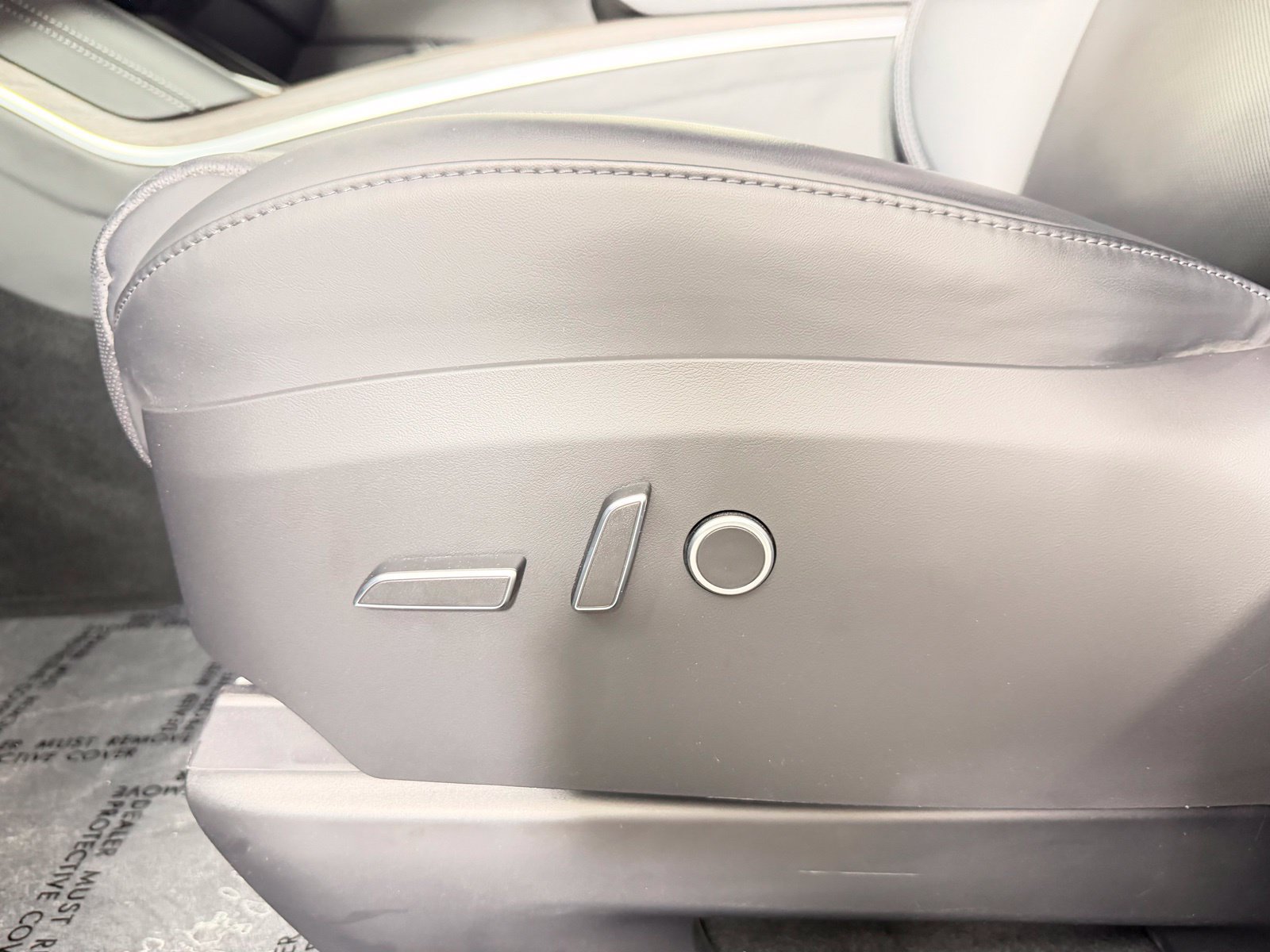 Used 2024 Tesla Model X AWD/4WD image 19