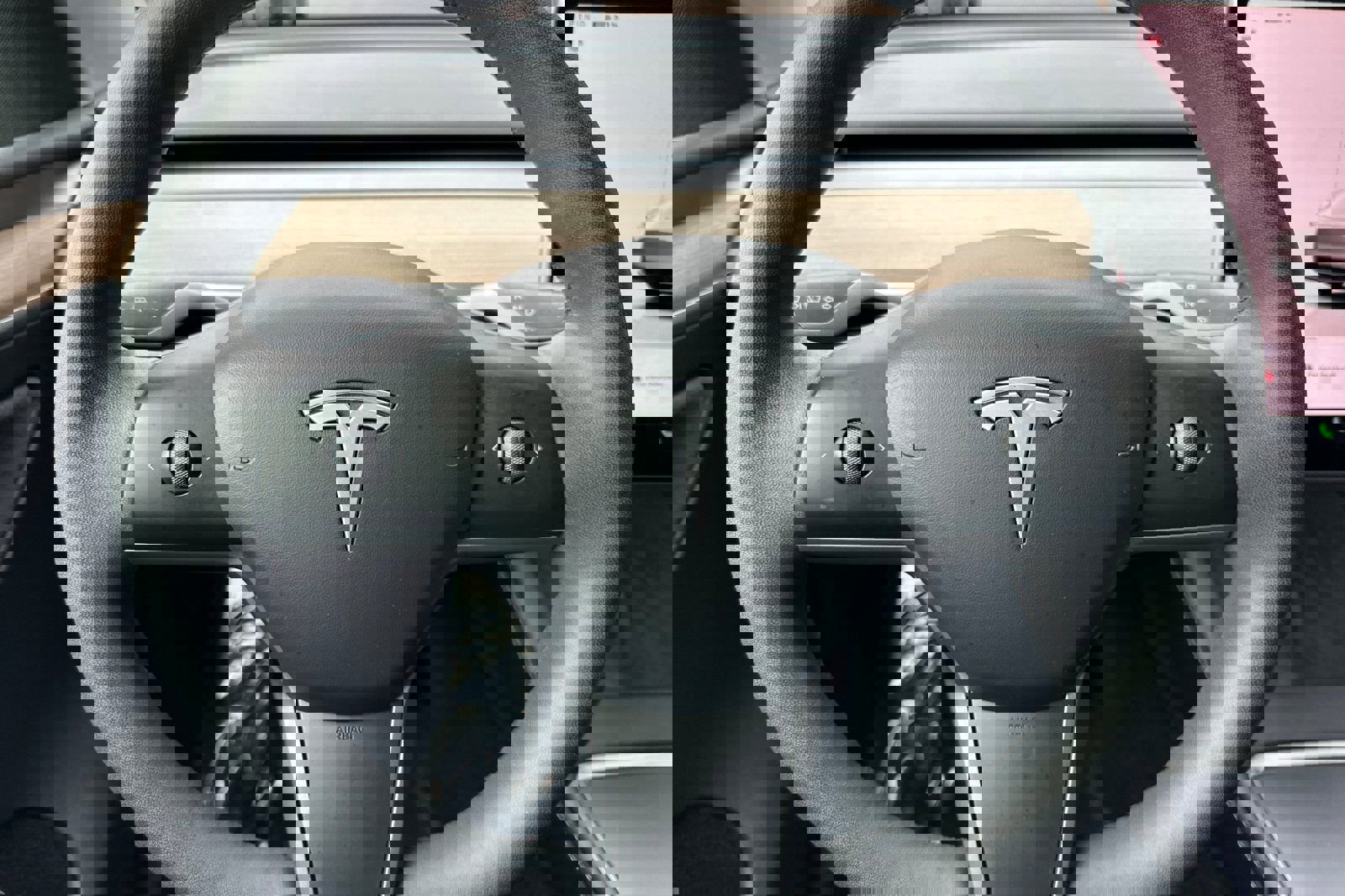 Used 2023 Tesla Model Y Long Range image 26