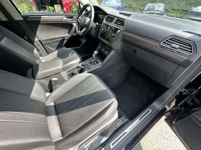 Used 2024 Volkswagen Tiguan Wolfsburg Edition AWD/4WD image 18