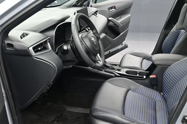 Used 2024 Toyota Corolla Cross AWD Hybrid w/ Convenience Package image 16