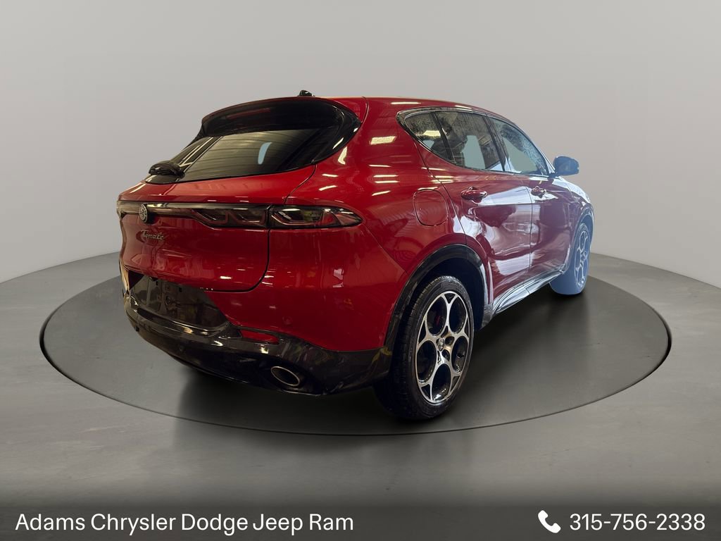 Used 2024 Alfa Romeo Tonale Veloce w/ Active Assist Package image 6