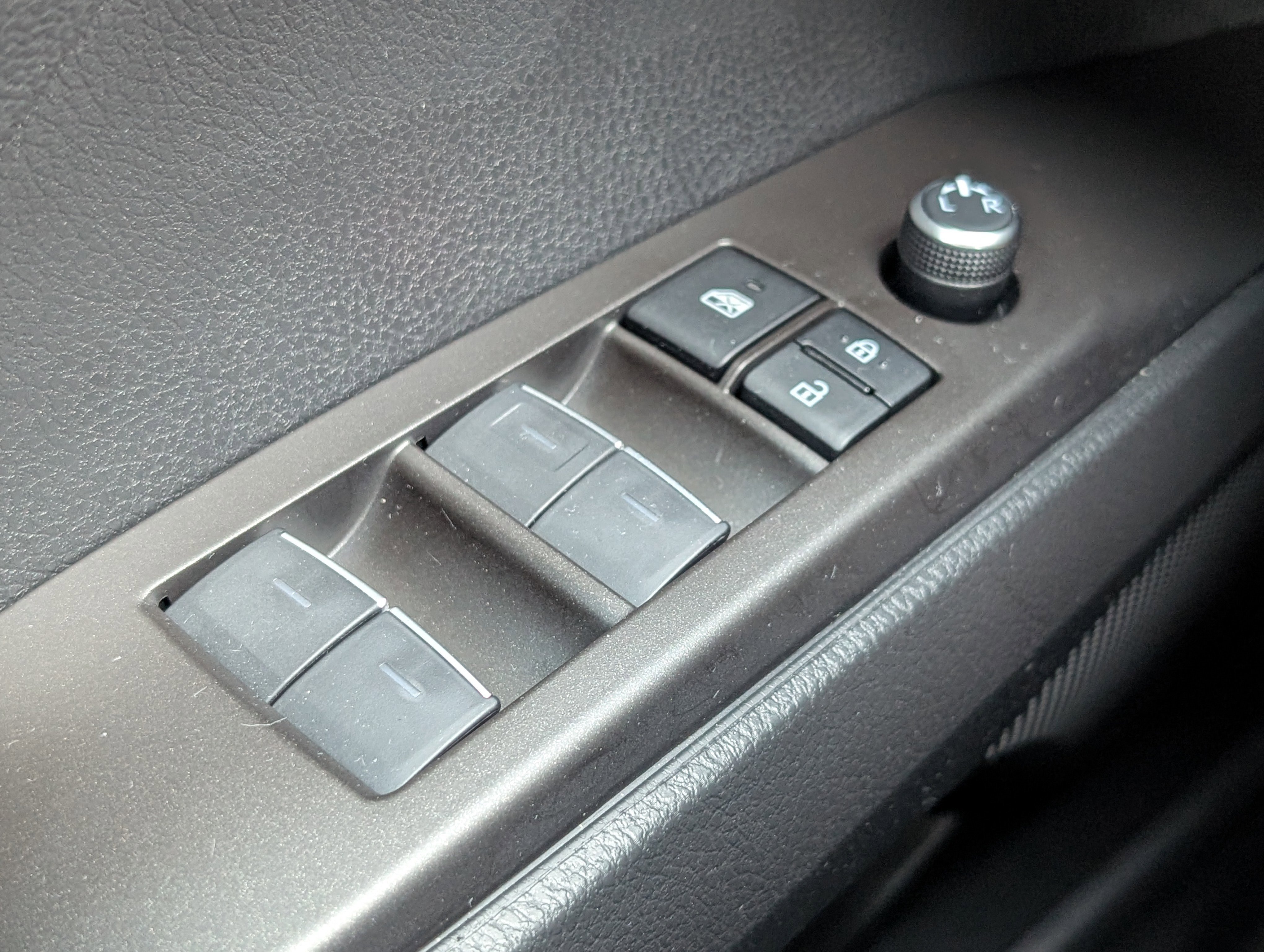 Used 2023 Toyota Camry XLE image 21