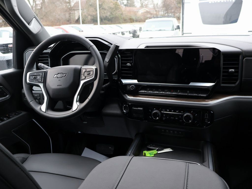 New 2026 Chevrolet Silverado 3500 LT w/ Trail Boss Package image 32