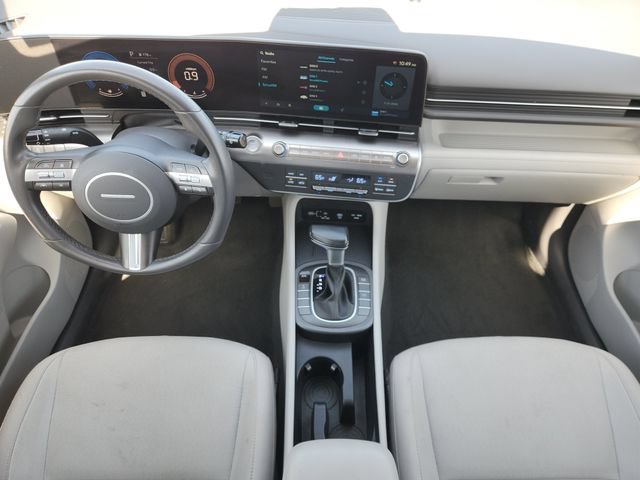 Used 2025 Hyundai Kona SEL AWD/4WD image 26