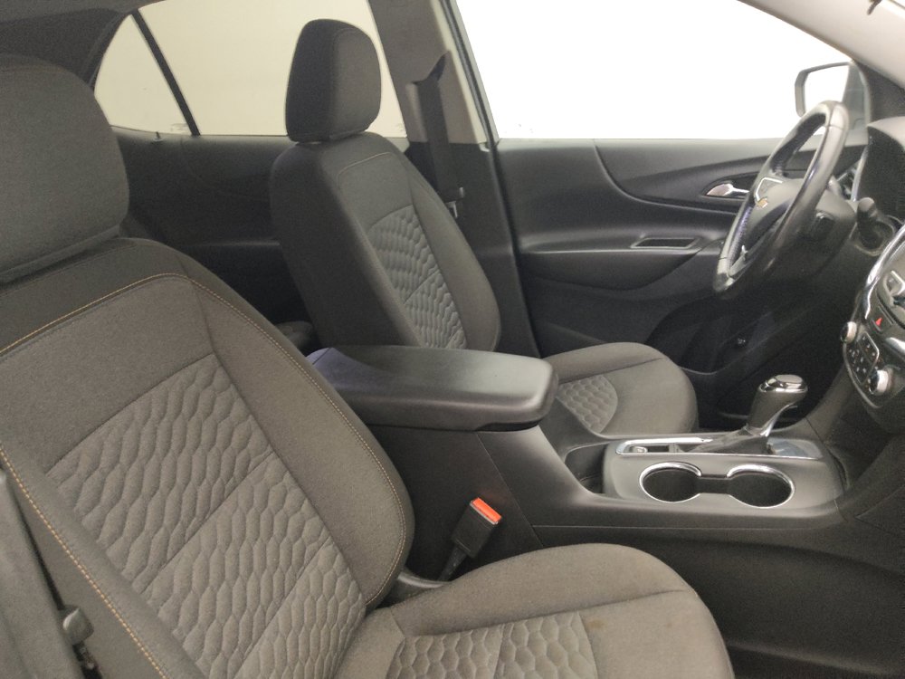 Used 2020 Chevrolet Equinox LT FWD image 21