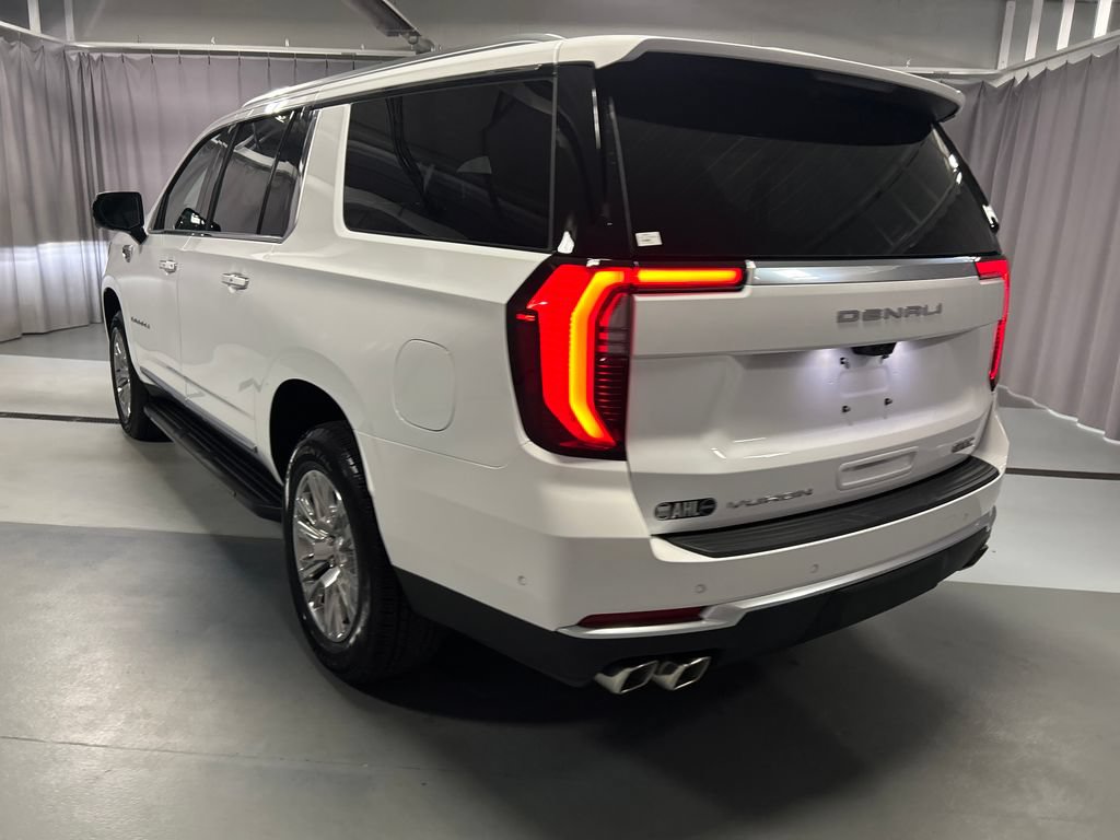 New 2026 GMC Yukon XL Denali w/ Advanced Technology Package AWD/4WD image 5