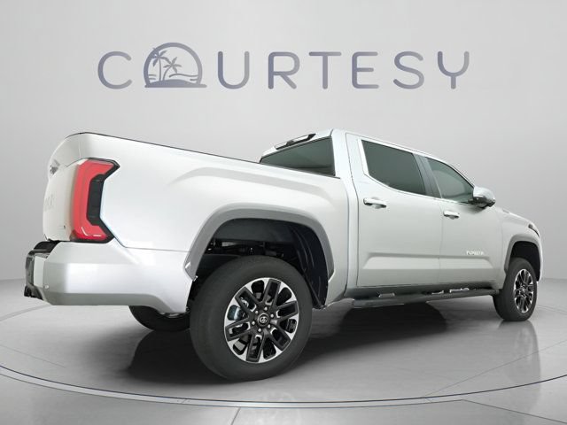 Used 2025 Toyota Tundra Limited AWD/4WD image 13