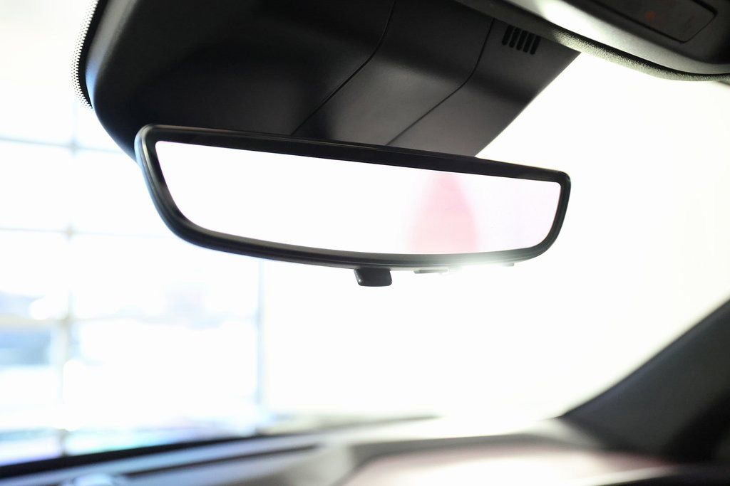 Used 2026 Cadillac Escalade ESV Sport w/ Touring Package image 40