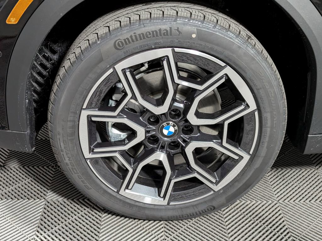 New 2026 BMW X2 xDrive28i w/ Convenience Package image 8