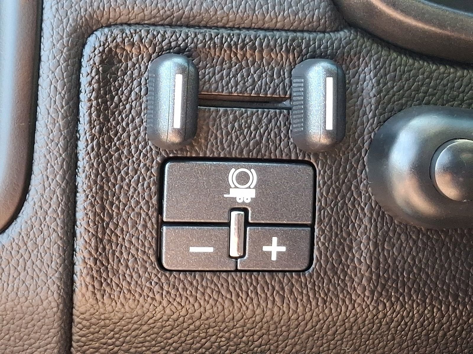 Certified 2020 Chevrolet Colorado ZR2 image 26