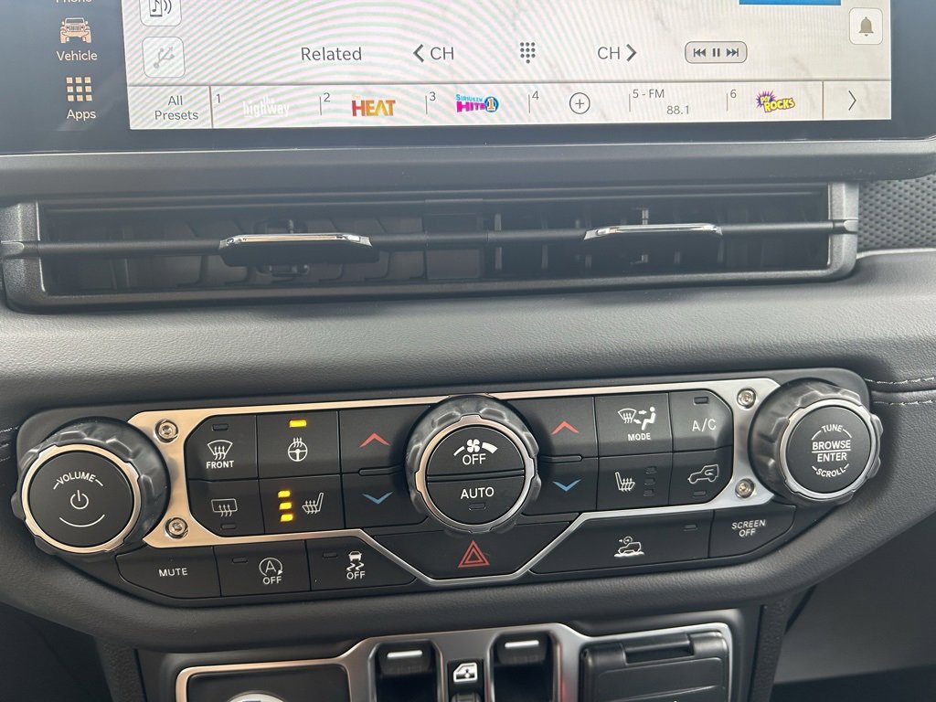 New 2026 Jeep Gladiator Mojave image 20