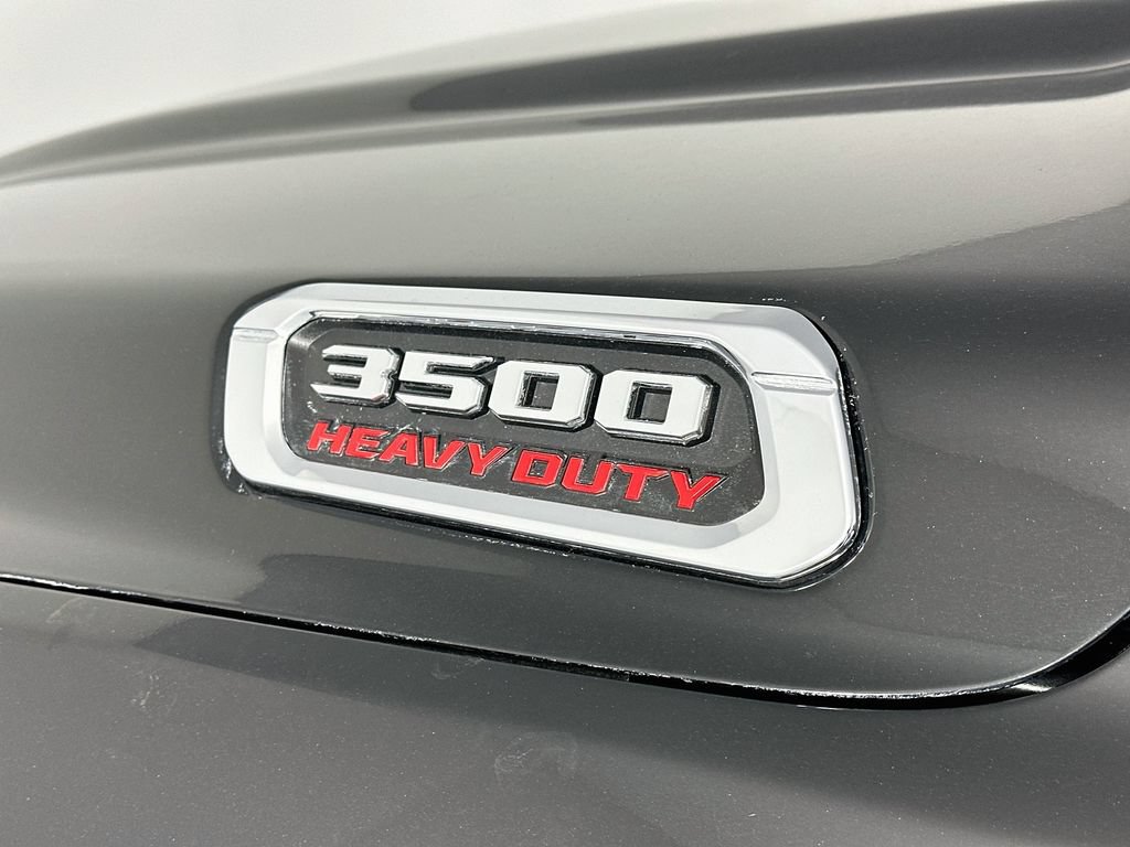 Used 2022 RAM 3500 Limited AWD/4WD image 29