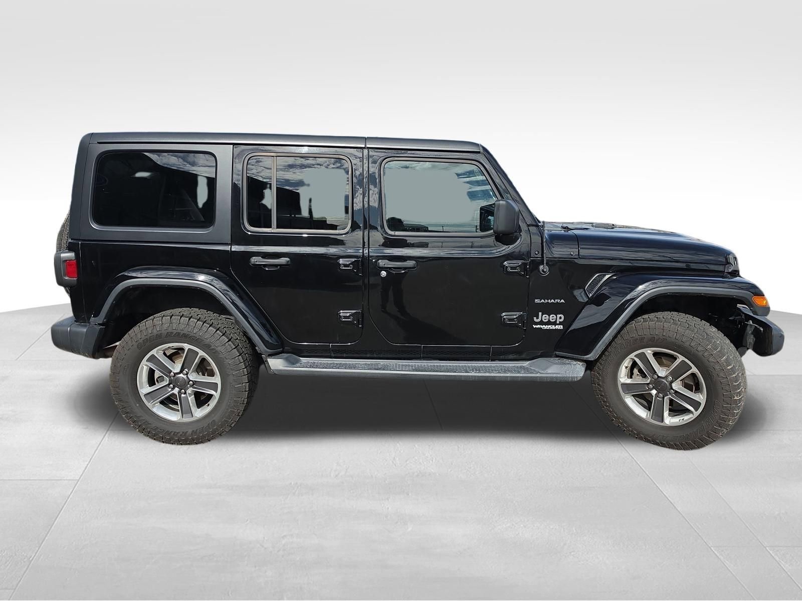 Used 2020 Jeep Wrangler Unlimited Sahara w/ Uconnect 4C Nav & Sound Group image 7