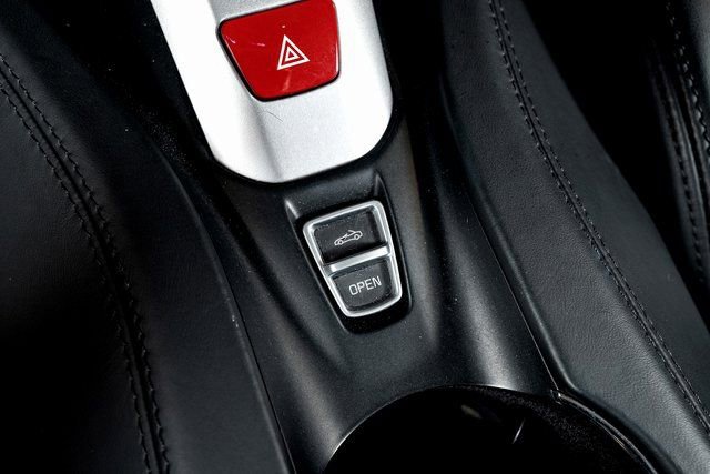 Certified 2017 Ferrari California T image 31