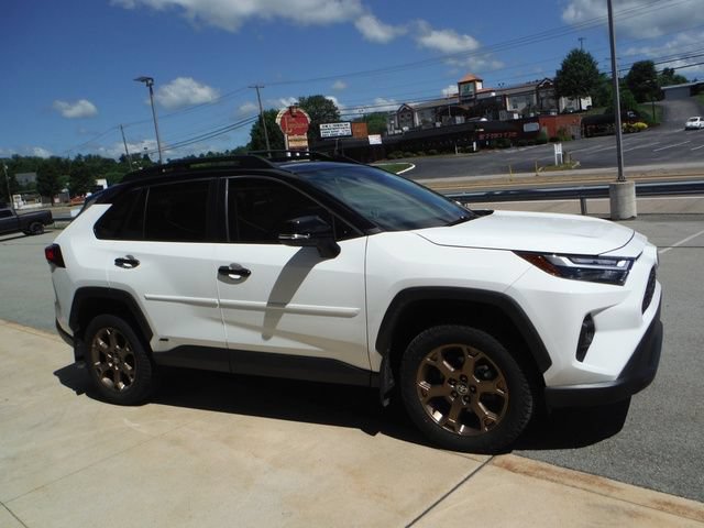 Used 2025 Toyota RAV4 Woodland Edition w/ Weather Package AWD/4WD image 13