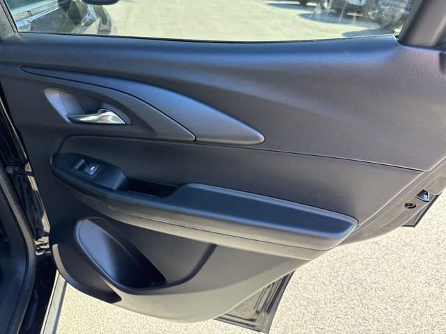 Used 2023 Chevrolet TrailBlazer LT w/ Convenience Package image 35