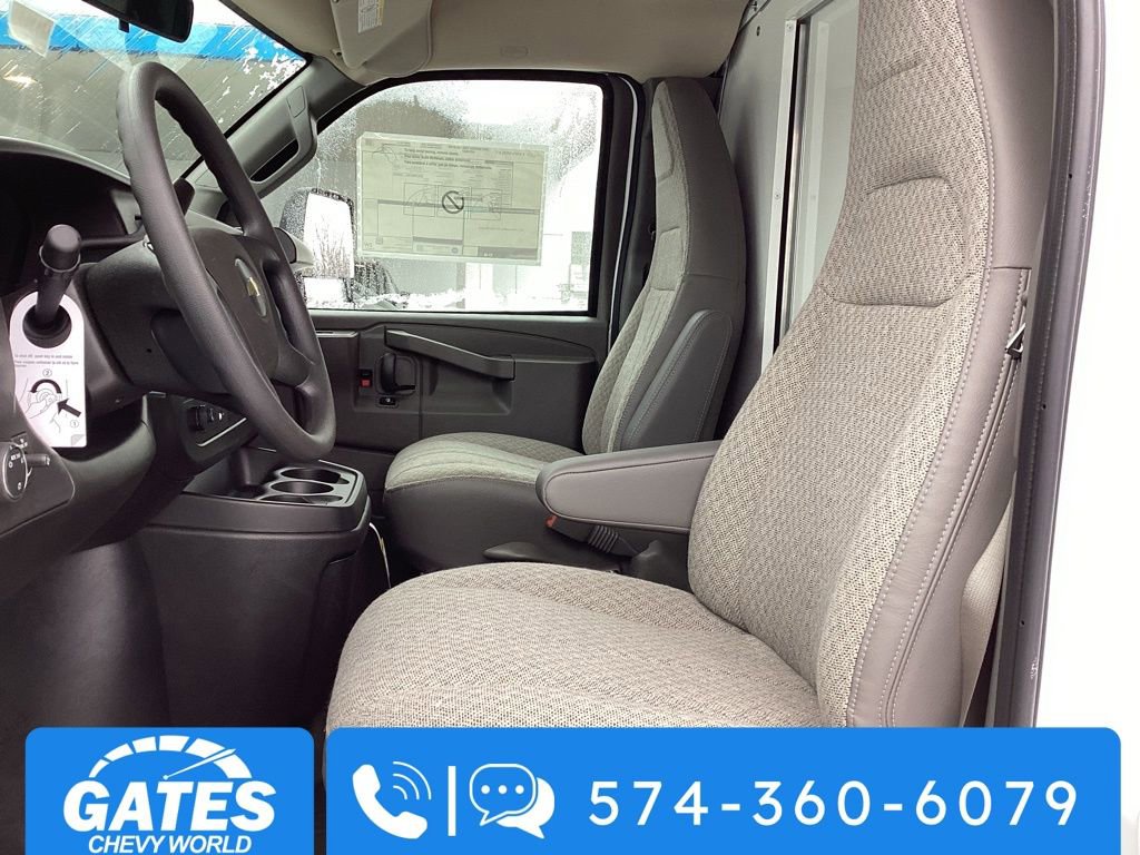 New 2025 Chevrolet Express 3500 Work Van w/ Power Convenience Package image 5