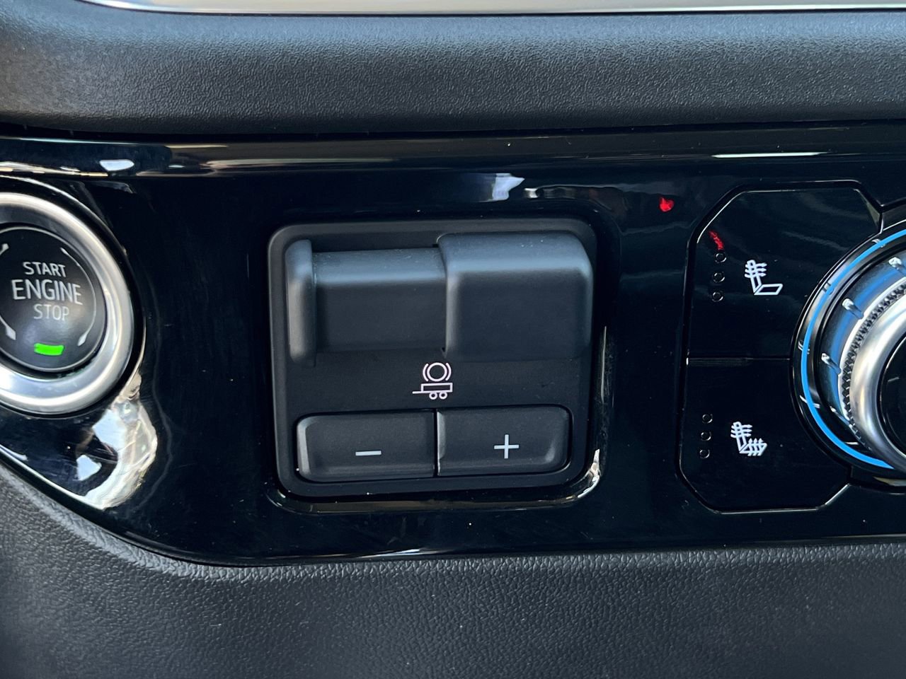 Used 2024 GMC Sierra 1500 Elevation w/ Elevation Premium Package image 19