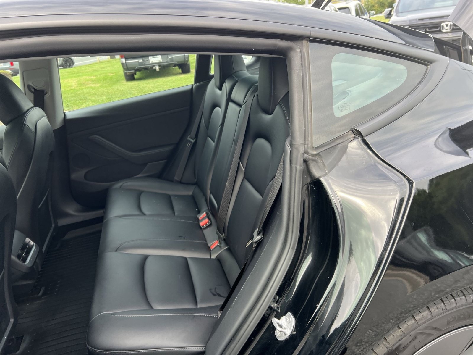 Used 2023 Tesla Model 3 Standard Range RWD image 25