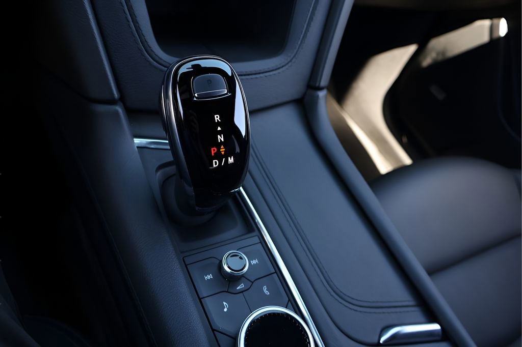 Certified 2023 Cadillac XT5 Luxury image 26