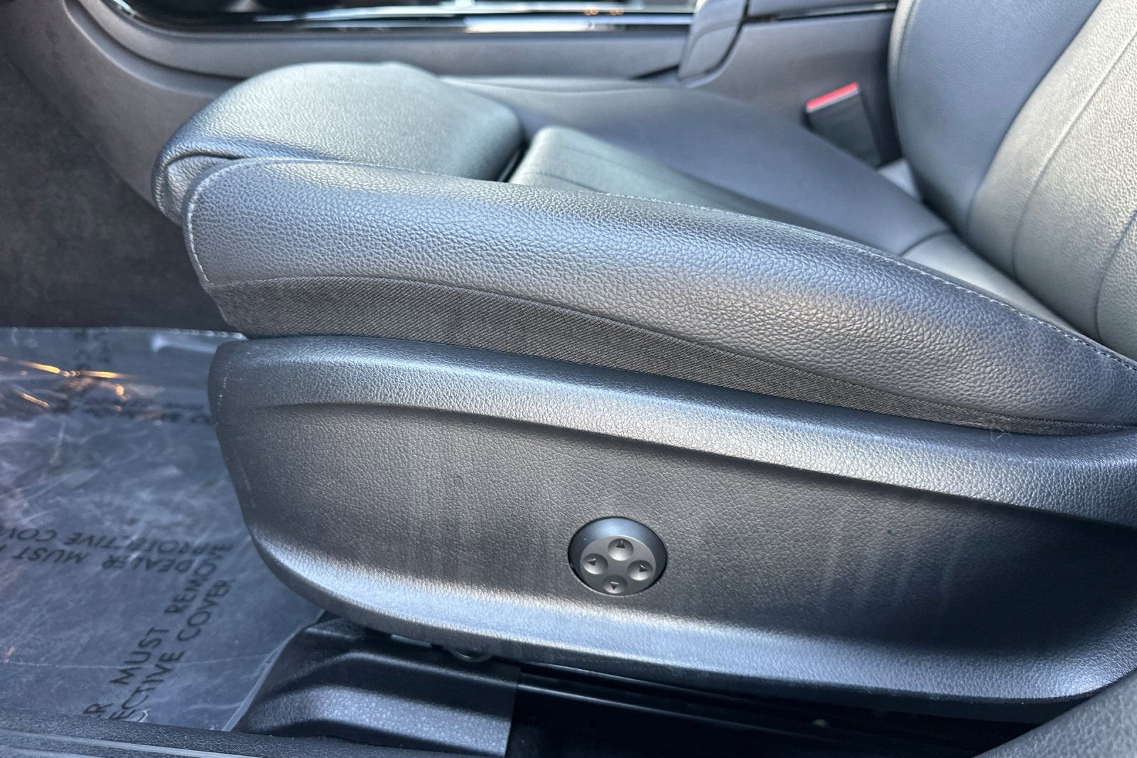 Used 2025 Mercedes-Benz CLA 250 image 14