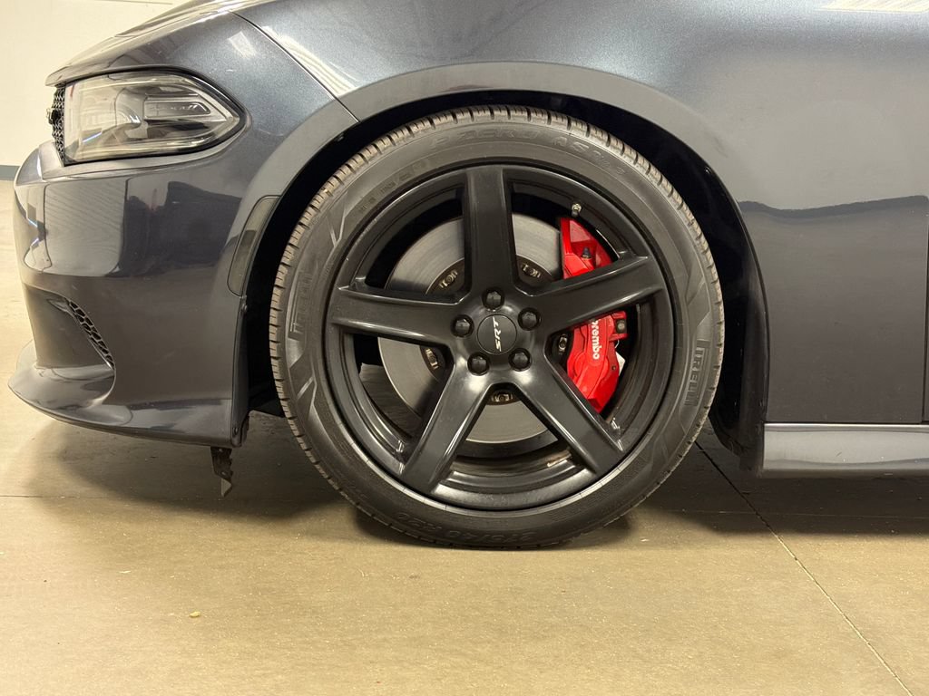 Used 2018 Dodge Charger SRT RWD image 14