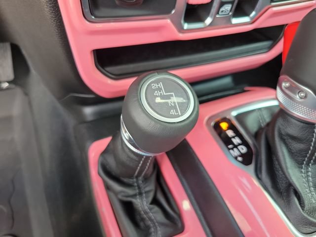 Used 2026 Jeep Wrangler Unlimited Sahara w/ Safety Group AWD/4WD image 23