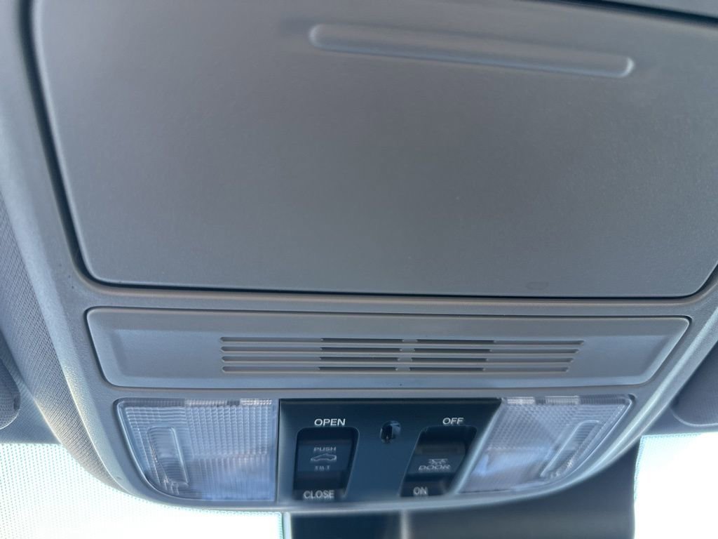 Used 2021 Honda Pilot Special Edition image 22