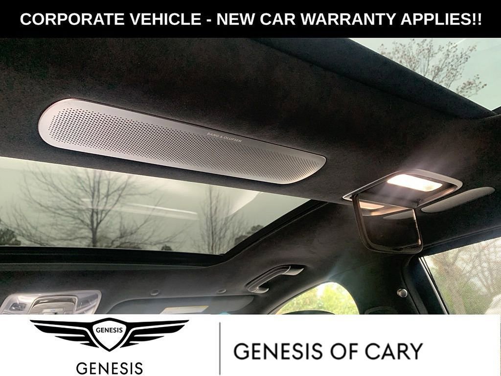 Used 2025 Genesis G90 3.5T AWD/4WD image 20