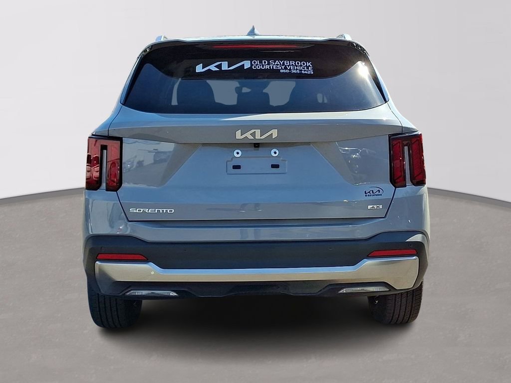 Certified 2025 Kia Sorento S image 5