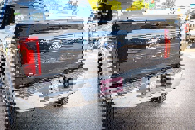 New 2025 Ford F150 Lariat w/ Equipment Group 501A Mid image 9