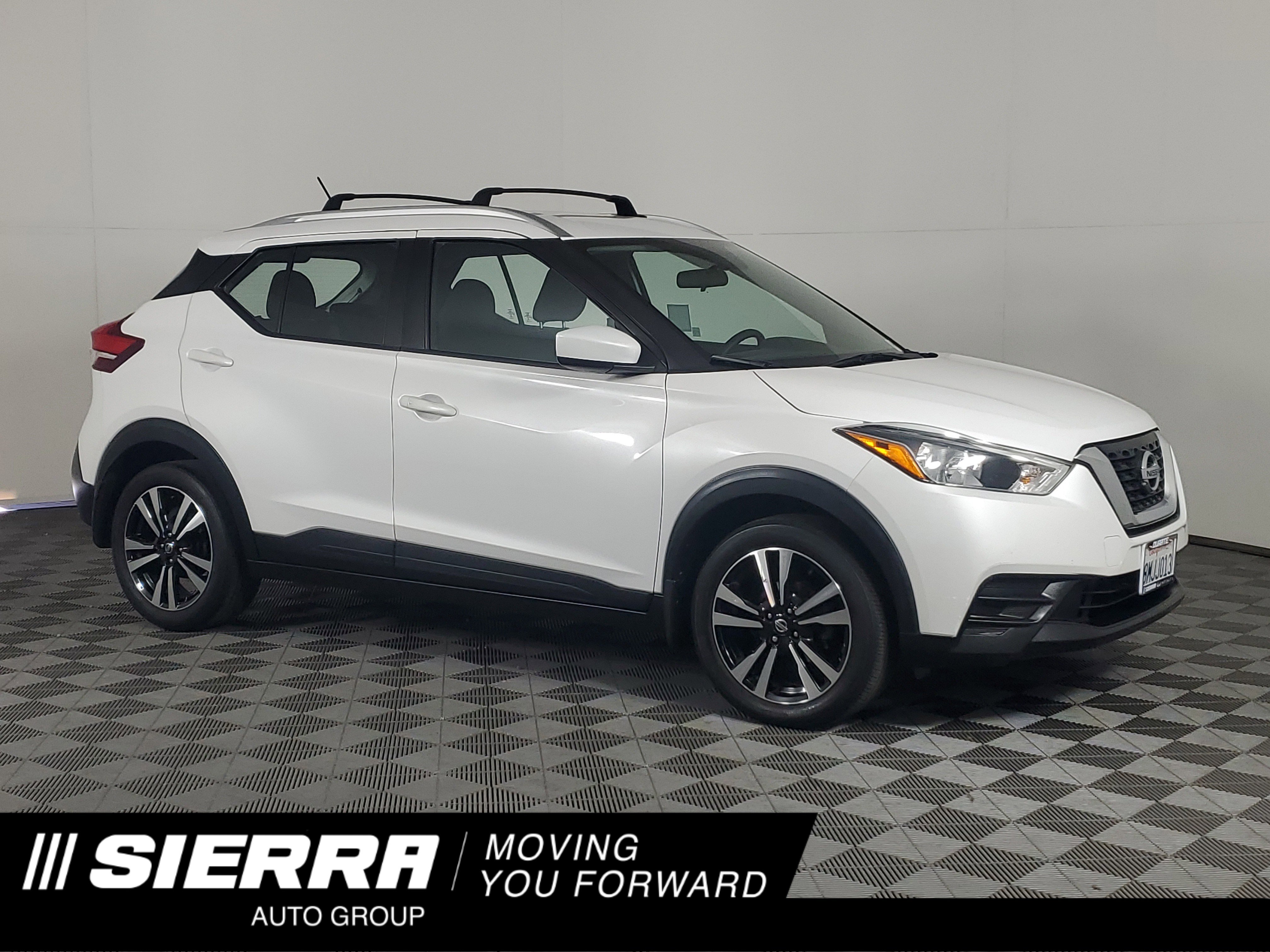 Used 2019 Nissan Kicks SV w/ Exterior Package
