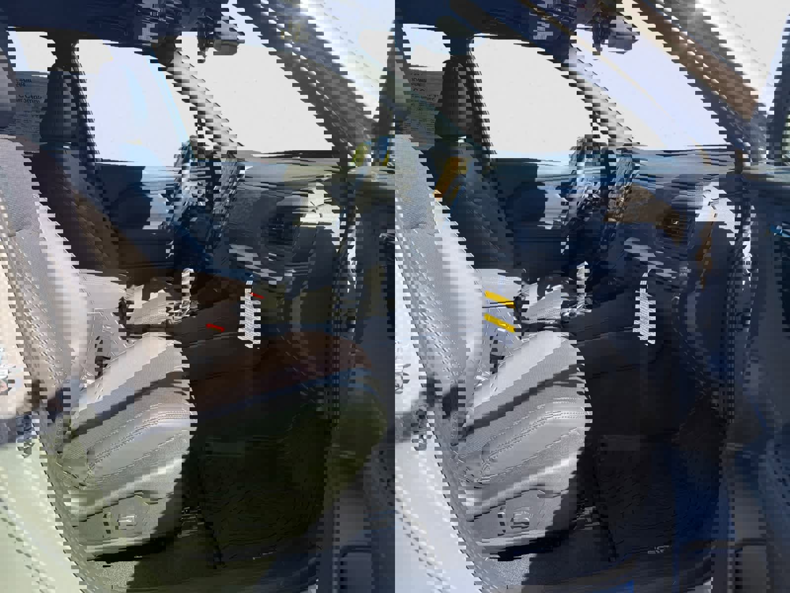 New 2025 Subaru Forester Premium w/ Convenience Package #1 image 15